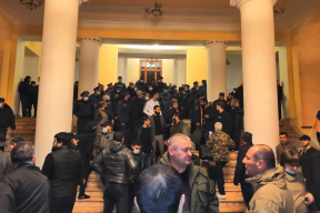 В войне в Нагорном Карабахе поставлена точка или запятая?