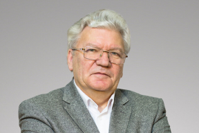 «Амапавец адмовіўся ад паказанняў». 74-гадовы выдавец Барыс Пастарнак распавёў пра затрыманне