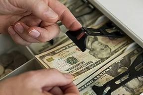 Эксперт: «Бюджет для властей — та самая тумбочка»