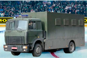 Фотожабы: «Вы видите чемпионат мира по хоккею?»