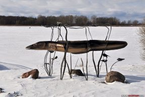 Мядель в феврале: заснеженная набережная, замерзшее Мястро