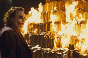 Лукашенко назвал «великим достижением» модернизацию деревообработки, чей долг составляет $1 миллиард