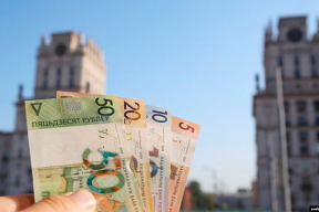 Лічба дня. Настаўніку ў Беларусі прапануюць у 3,5 раза меншы заробак, чым у Польшчы