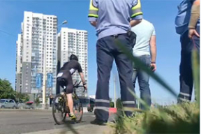 Во время минского триатлона силовики задерживали велосипедистов (дополнено)