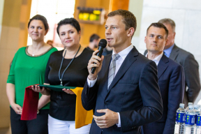 Экс-дипломат Павел Слюнькин: «Граждане Беларуси оказались между молотом и наковальней»