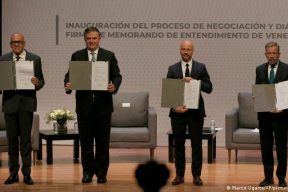 Переговоры. Власти и оппозиция Венесуэлы обсудят новые выборы и отмену санкций