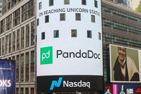 «Оседлать единорога». Как PandaDoc поздравили в центре Нью-Йорка
