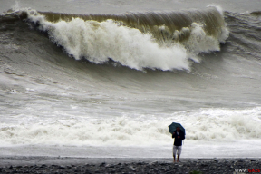 Кнырович: «Мы на пороге шторма. Оценить, сколько он будет по баллам, не сможет никто»