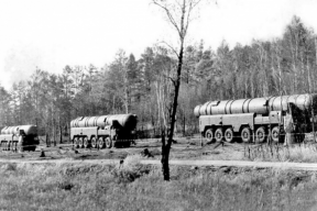 Разговорчики в сети: Не оказывает ли Лукашенко «медвежью услугу» Путину, грозя Западу давно забытой «кузькиной матерью»?