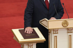 Дмитриев: «Эта Конституция будет жить столько, сколько будет длиться политическая карьера Лукашенко»