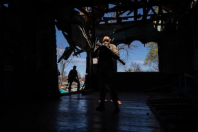 Война, 1 мая. Эвакуация гражданских из «Азовстали». Гэндальф во Львове. Что чувствуют тысячи людей при виде Канделаки. Своеобразное поздравление Медведева