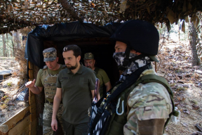 Война, 27 июля. Зеленский: «Какие бы оккупанты ни имели планы – мы их сломаем». Как выглядят украинские укрепления на границе с Беларусью. «Атланты из российского СК расправили плечи»