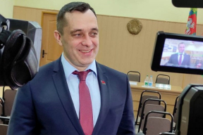 «Витебское руководство напоминает любителей отматывать счетчики и устанавливать их на нужную начальству величину»