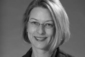 «Репрессии и климат страха не дают людям вернуться в страну»