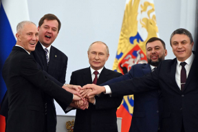 Гудков: «Канула в историю позорная картинка, где Путин и четыре полубандита»