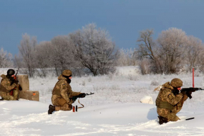 Мнение экспертов: заморозит ли зима фронт в Украине