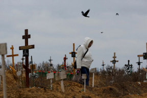 Журналистское расследование. С марта обнаружено более 10 тысяч новых могил в Мариуполе