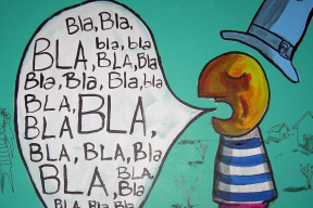 Почему Лукашенко раздает комплименты Украине