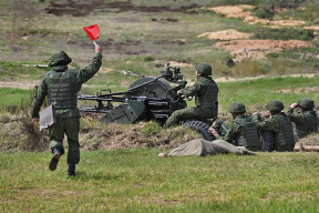 Фрыдман: У прэсе ізноў сталі з’яўляцца традыцыйныя загалоўкі: «Беларусь рыхтуецца ўступіць у вайну?»