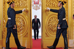 Галлямов: Путин, будучи зажатым в тисках обстоятельств, выдвинет на президентские выборы в 2024-м преемника