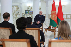 Лукашенко: «Мы готовы прощать то, что можно простить. Вот такая у нас демократическая диктатура»