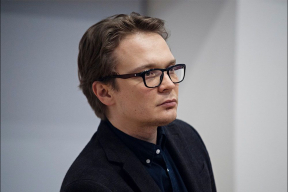 Мартынов: «Складывается впечатление, что переговоры Путина и Пригожина продолжаются: а уж не вернуться ли ему на госслужбу?»