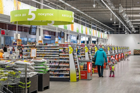 Как Лукашенко пытается перевести стрелки: опубликованы зарплаты глав торговых сетей