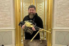 Фотофакт. Кадыров и золотая перечница