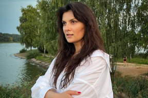 Конвейер репрессий. Исчезла блогер Анна Бонд — вероятно, она задержана. Арестован врач-реаниматолог, «Человек года Витебской области». Силовики заставили поэта написать стихотворение о своем задержании