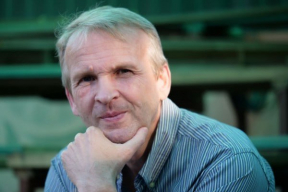 Конвейер репрессий. Почему силовики схватили вернувшегося из Польши айтишника, хотя он удалил свой Telegram. Поляков осужден повторно, он объявил голодовку. Недавно был отец, вслед за сыном. Теперь – сын, вслед за матерью