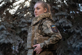 Война, 27 декабря. Фотофакт: Первый бронежилет для женщин. Новое беларусское подразделение: «Мы вышли из полка Калиновского». Сколько погибло на «Новочеркасске»?