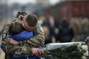 Война, 14 февраля. Двойной российский удар в Селидово, погибли трое – беременная, а также мать с 9-летним сыном. «Цезарь Куников» уничтожен. Столтенберг: «Большая победа»