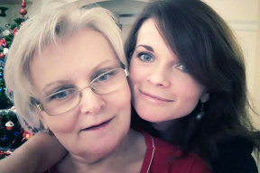 Конвейер репрессий. Задержали 63-летнюю мать блогера Ольги Токарчук – «готовьтесь, будет уголовное дело». Художнице дали три года «домашней химии», пенсионеру – два с половиной