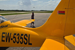 «Подвез подругу до Ryanair». Беларусский пилот рассказал, почему смог долететь из Минска в Вильнюс, несмотря на санкции