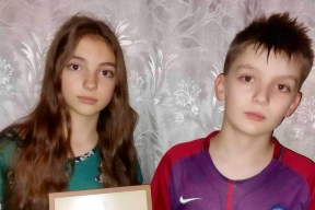 Дзеці беларускага добраахвотніка Вадзіма Шатрова атрымалі яго ўзнагароду ад Рады БНР