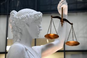 «Шкоду ад санкцый» даказаць практычна нерэальна, і ніводны суддзя ў здаровым сусвеце не прысудзіць кампенсаваць яе»