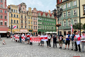 Як адзначаюць па ўсім свеце Дзень палітвязняў Беларусі