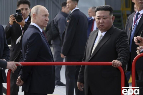 Баунов: «Кима в швейцарской школе учили совсем не чучхе»