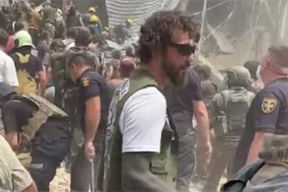 Ветеран ВСУ с протезом, который разбирал завалы после удара в «Охматдет», оказался беларусом