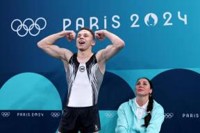 Беларус Иван Литвинович завоевал на Олимпиаде золото в прыжках на батуте