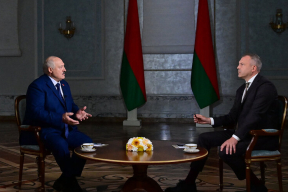 Лукашенко: «Осталось только «самую красную» нажать»
