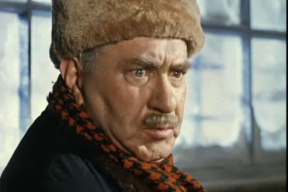 Лукашенко в роли завскладом Петухова