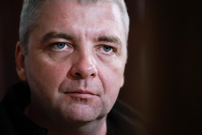 Максим Буткевич: «Мы стояли посреди поля как ростовые мишени в тире. Так попали в плен»