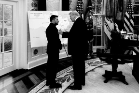 Война, 18 августа. Зеленский в Белом доме — в костюме и на фоне карты Украины. Трамп после переговоров позвонит Путину, результат станет понятен «через одну-две недели»