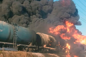 Война, 19 августа. ВСУ атаковали поезд с топливом для войск РФ. Как Россия торгует с десятками стран ворованным украинским зерном