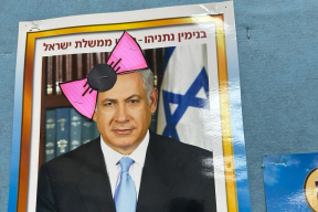 «В школу пришли в купальниках, учителя поливали учеников из шланга, всем было весело»