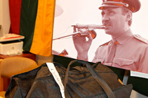 Фотофакт. Где хранится сумка Николая Статкевича