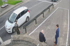 Отпустили — но не домой, освободили — но не всех