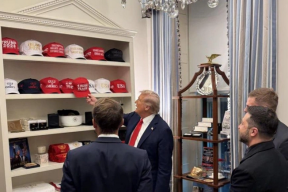 Пашкевіч: «Сустрэчы іншых палітыкаў з Трампам цяпер афармляюцца як сапраўдныя спецаперацыі»