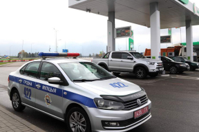 «Как в известном анекдоте». Чалый объяснил, почему Лукашенко озаботился любителями кофе на заправках